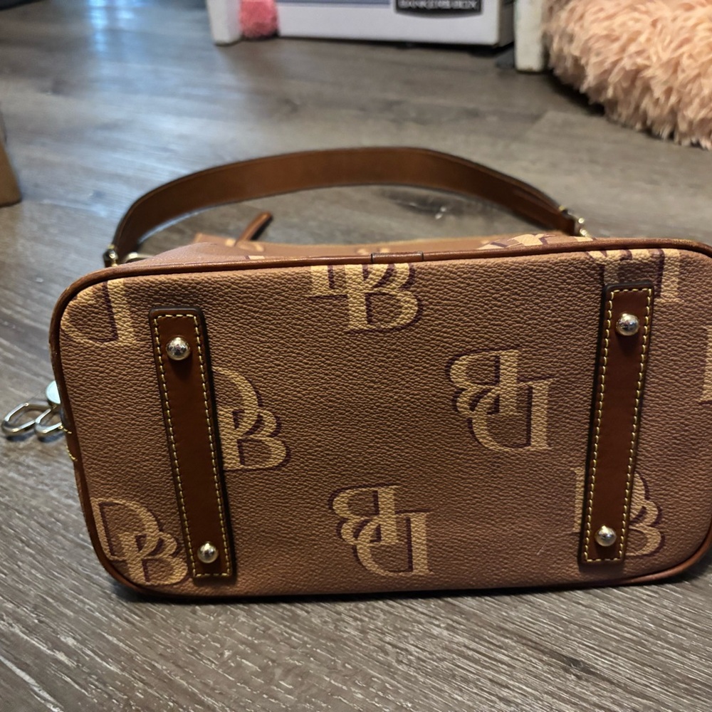 Dooney & Bourke Tan Monogram Shoulder Bag - Picture 7 of 10